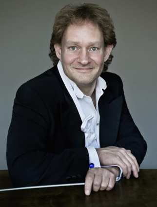Henrik Vagn Christensen, conductor