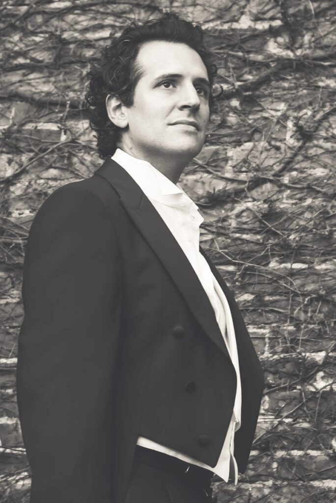 Leonardo Ferrando, tenor