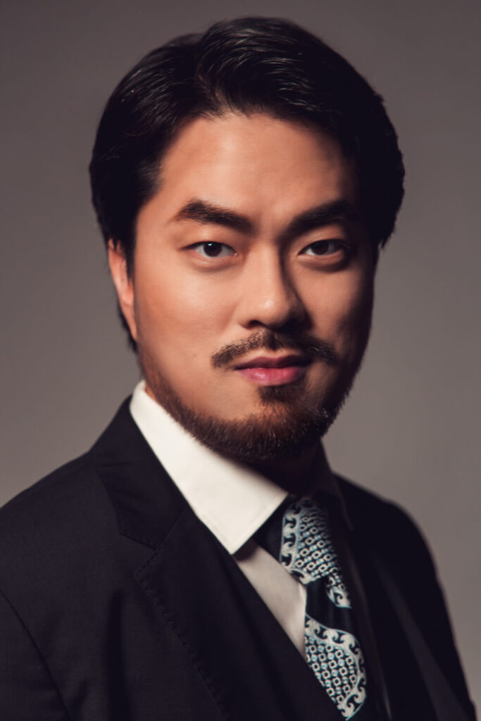 Byung Gil Kim, bass-baritone