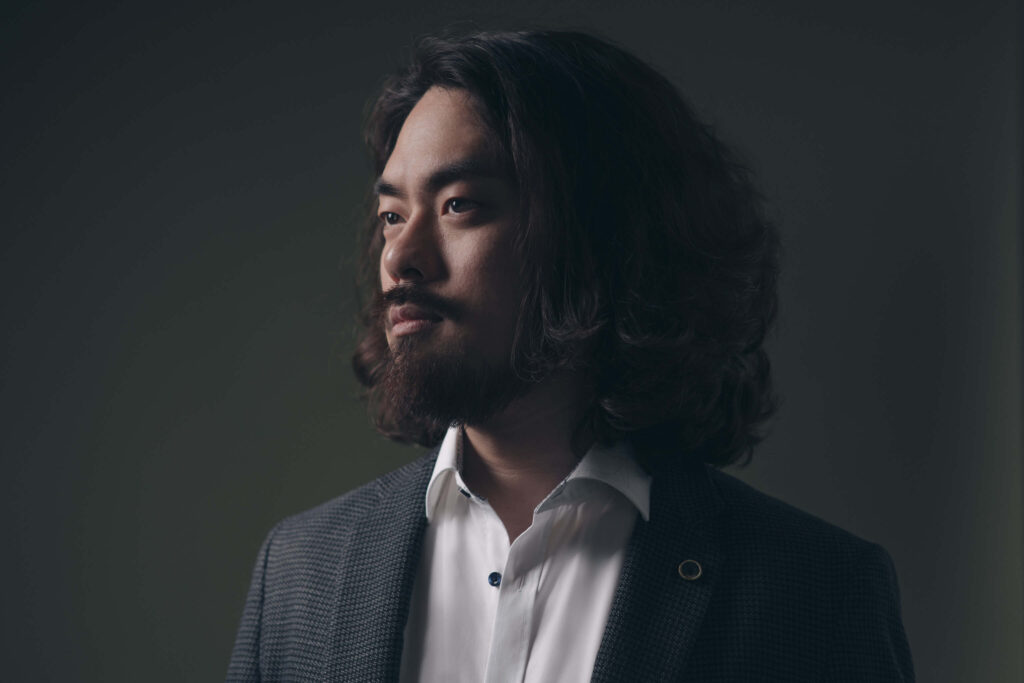 Byung Gil Kim, bass-baritone