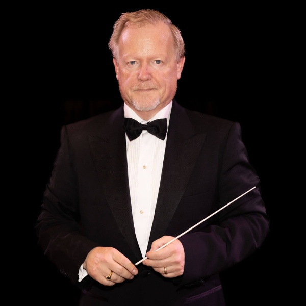 Russell Gray, conductor