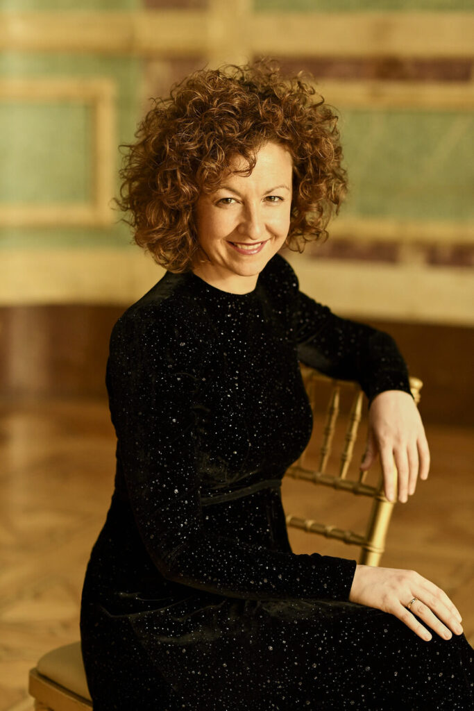 Lucía Marín, conductor