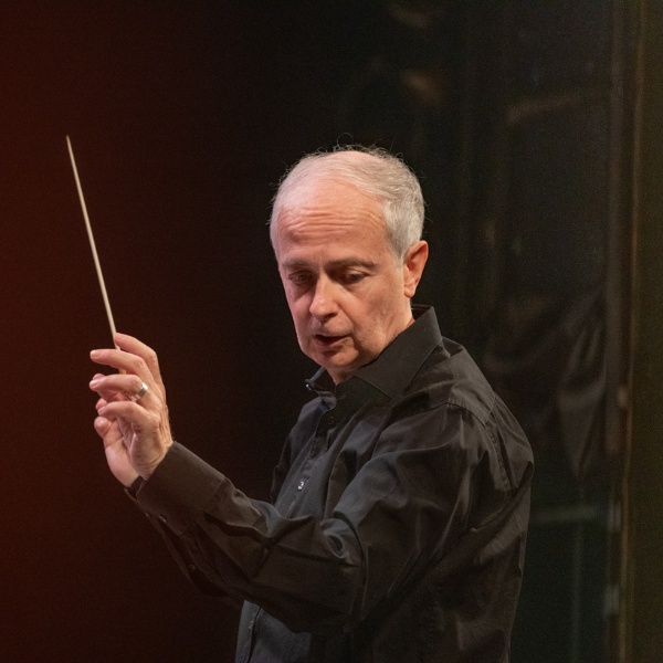 Vittorio Parisi, conductor
