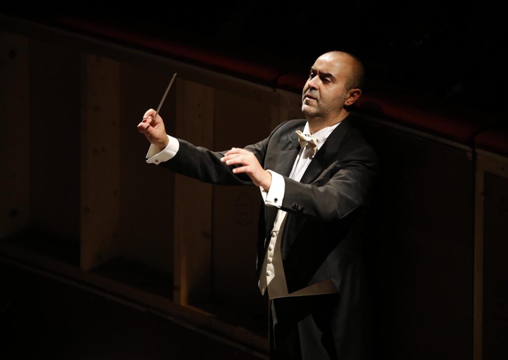 Giuseppe Finzi, conductor