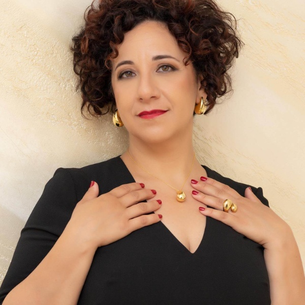 Rosa Bove, mezzo-soprano