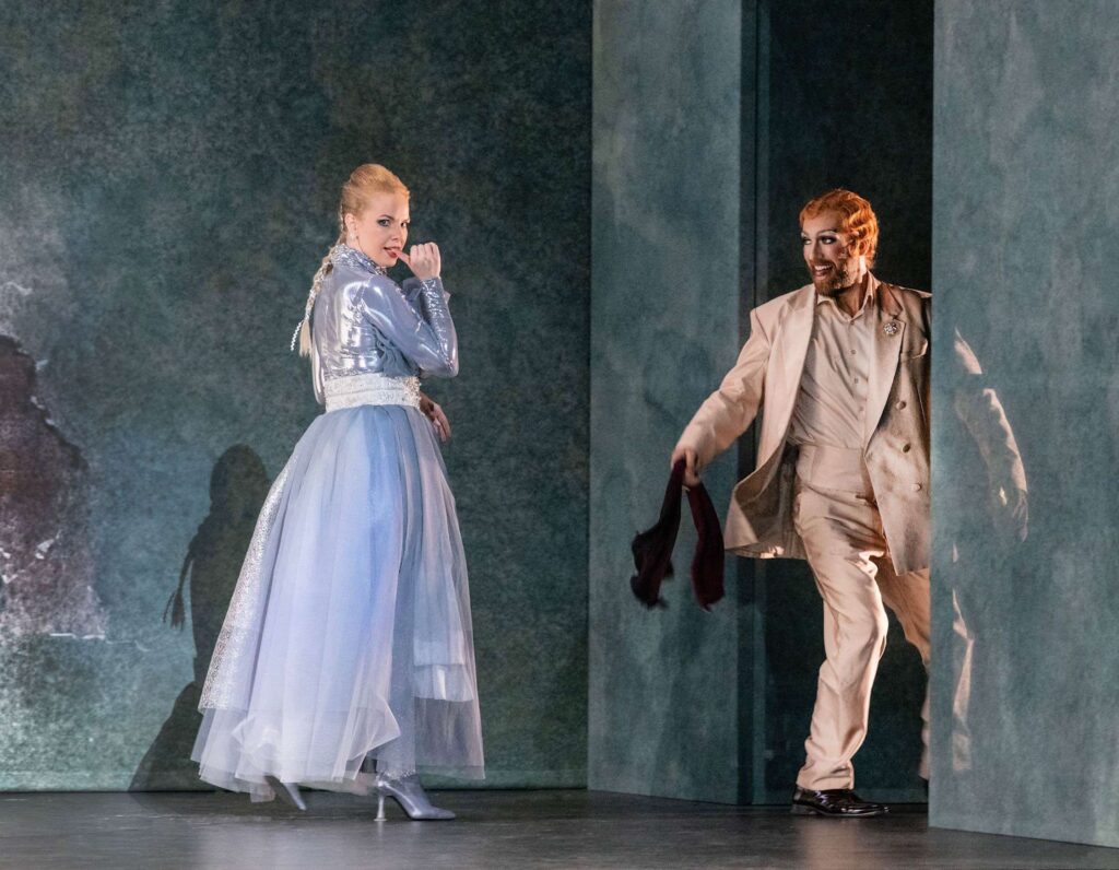Frøy Hovland Holtbakk as Stasi in 'Die Csardasfürstin' at the Norwegian National Opera & Ballet (2022)