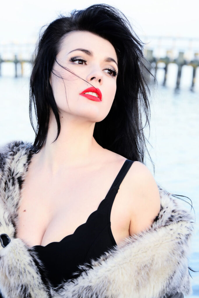 Lilly Jørstad, mezzo-soprano