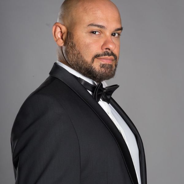 Max Jota, tenor